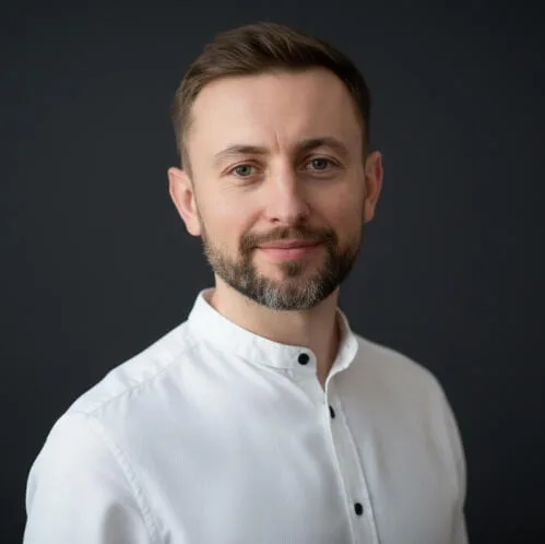 Portret: Cezary Mioduszewski
